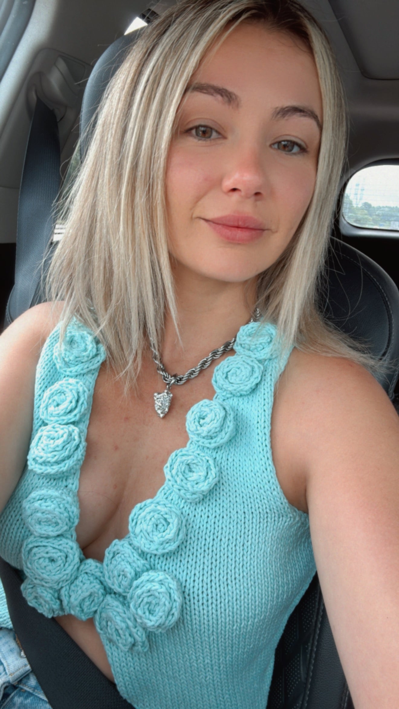 BIG BUD NECKLACE