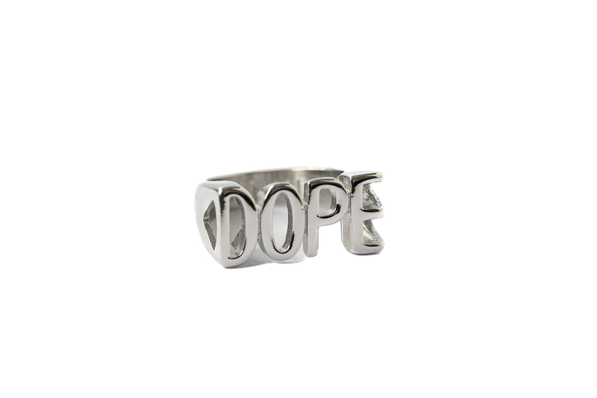 DOPE RING – Frankie Smoke
